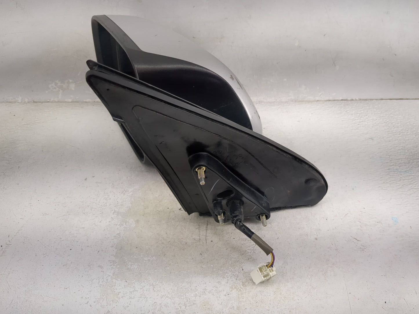 2010 Suzuki Vitara Driver Side View Mirror - Left Door Mirror OEM Used - Oemusedautoparts1.com