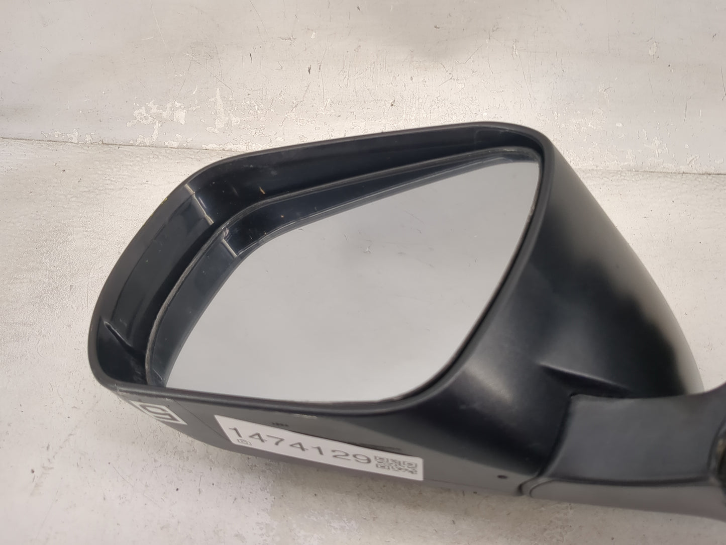2010 Suzuki Vitara Driver Side View Mirror - Left Door Mirror OEM Used - Oemusedautoparts1.com