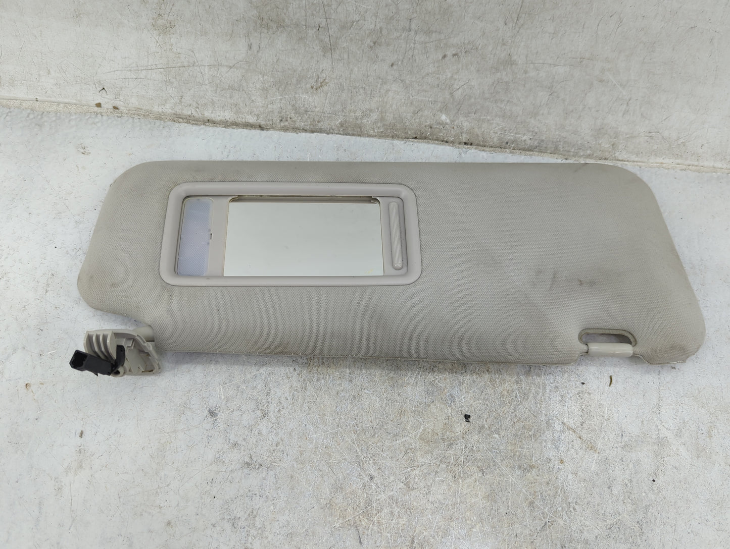 2010 Toyota 4runner Sun Visor Shade Replacement Passenger Right Mirror Fits OEM Used Auto Parts - Oemusedautoparts1.com