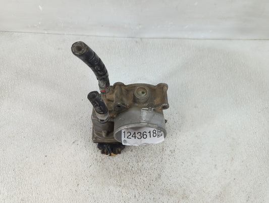 2005-2018 Toyota Avalon Throttle Body P/N:22030-0P050 Fits OEM Used Auto Parts