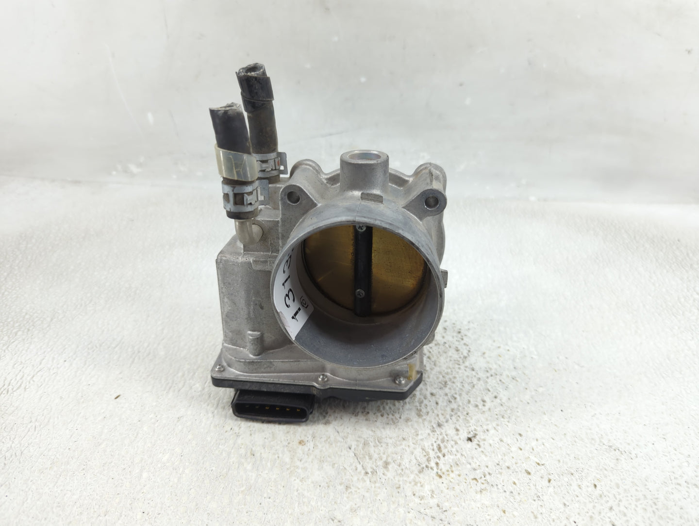 2005-2018 Toyota Avalon Throttle Body P/N:22030-31030 22030-0P050 Fits OEM Used Auto Parts - Oemusedautoparts1.com