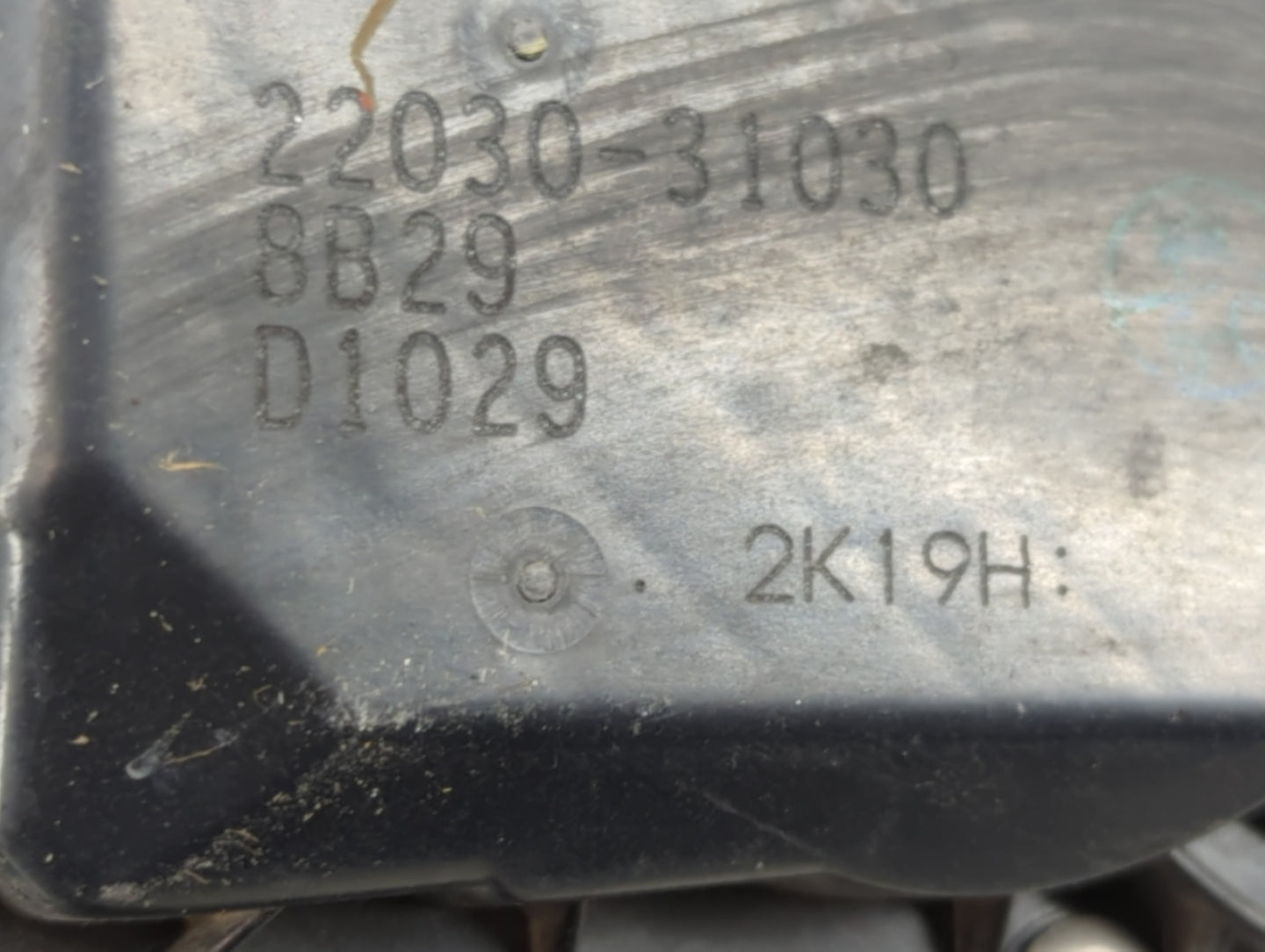 2005-2018 Toyota Avalon Throttle Body P/N:22030-31030 22030-0P050 Fits OEM Used Auto Parts - Oemusedautoparts1.com