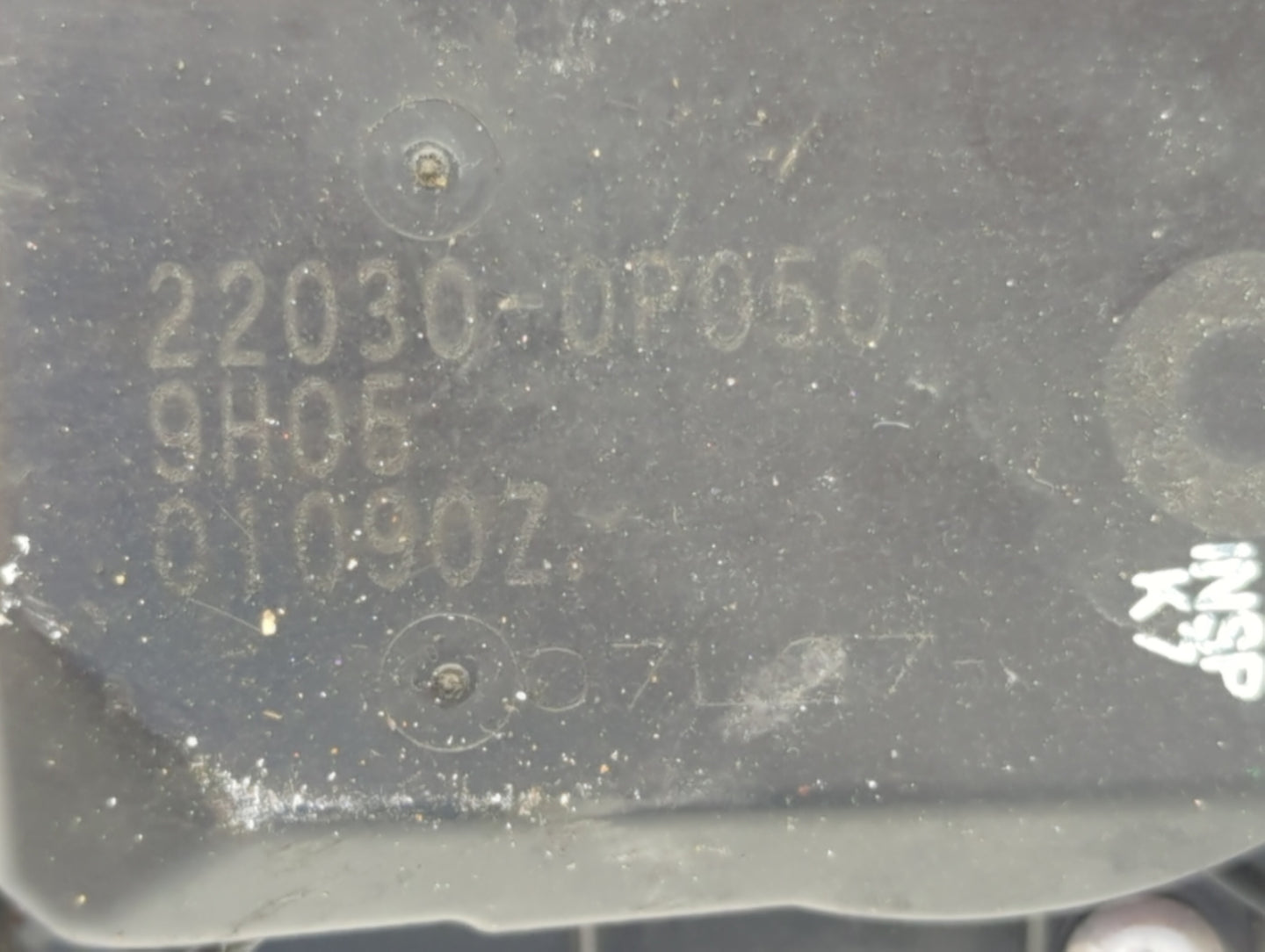 2005-2018 Toyota Avalon Throttle Body P/N:22030-0P050 Fits OEM Used Auto Parts - Oemusedautoparts1.com