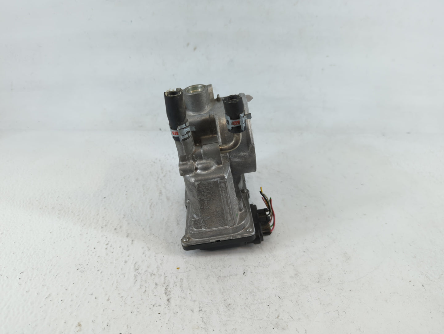 2010 Toyota Avalon Throttle Body P/N:9H21003127 22030-0P050 Fits OEM Used Auto Parts - Oemusedautoparts1.com