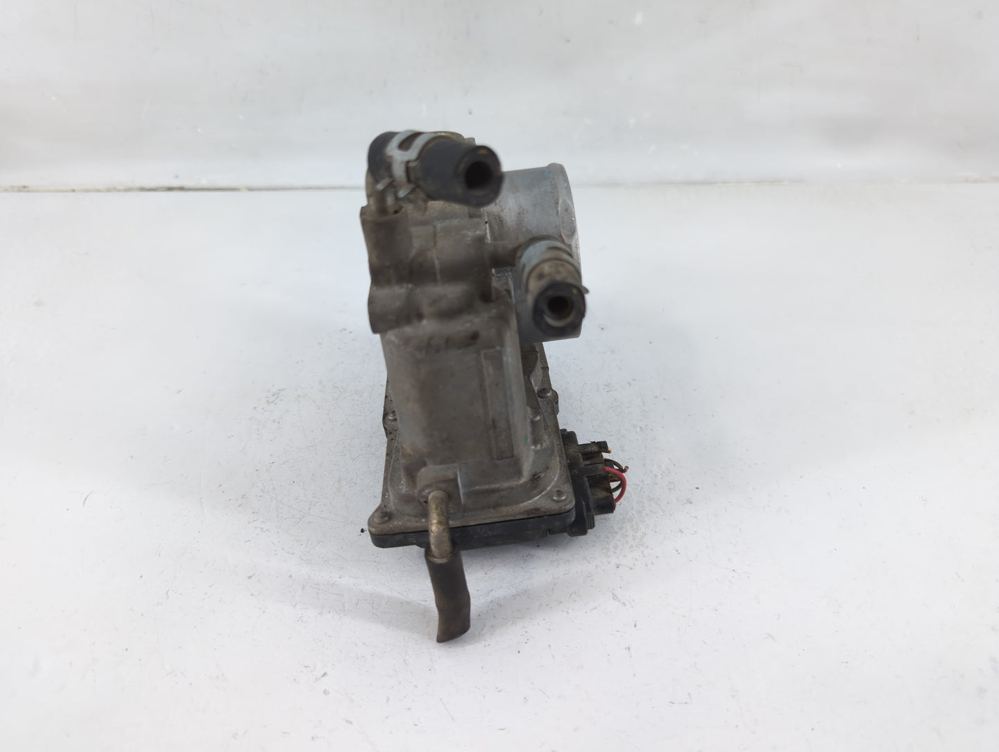 2007-2011 Toyota Camry Throttle Body P/N:22030-0H030 Fits Fits 2006 2007 2008 2009 2010 2011 2012 2013 2014 2015 OEM Used Au