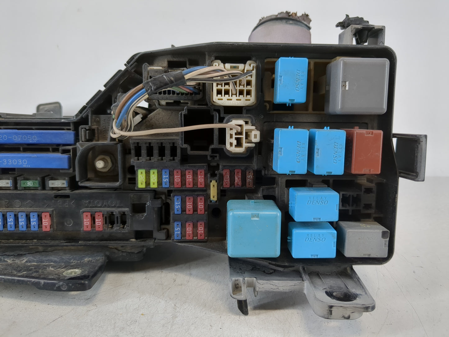 2010 Toyota Camry Fusebox Fuse Box Panel Relay Module P/N:82720-06091 TP1974 Fits OEM Used Auto Parts - Oemusedautoparts1.co