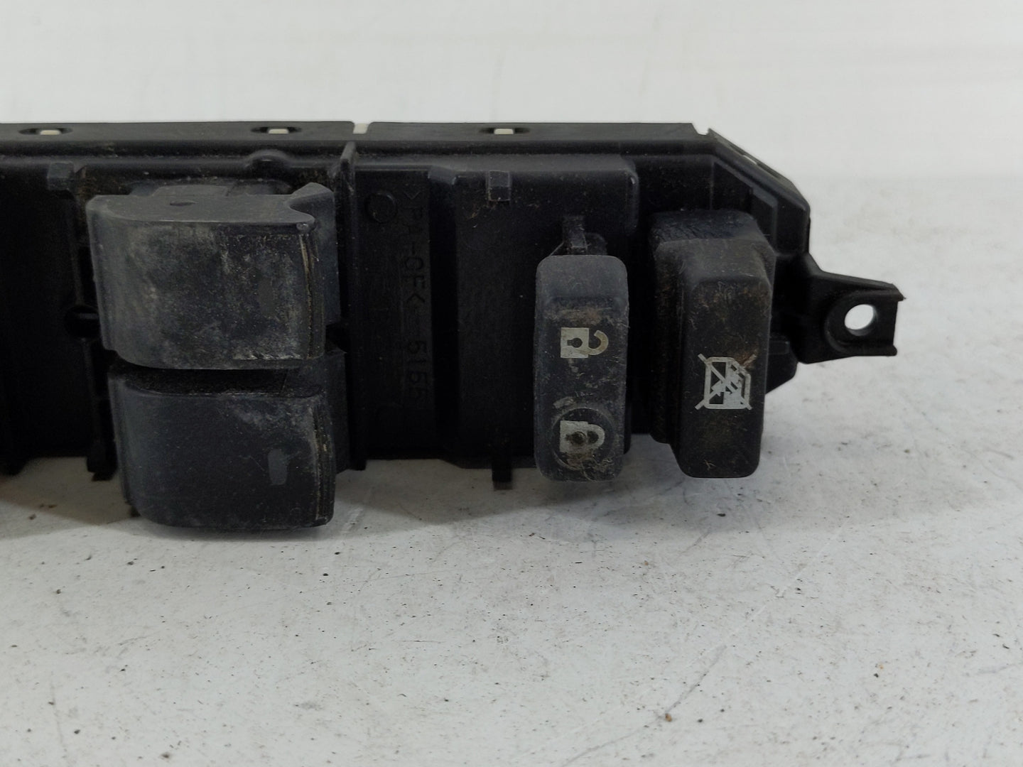 2010-2011 Toyota Camry Master Power Window Switch Replacement Driver Side Left P/N:515512 Fits OEM Used Auto Parts - Oemused