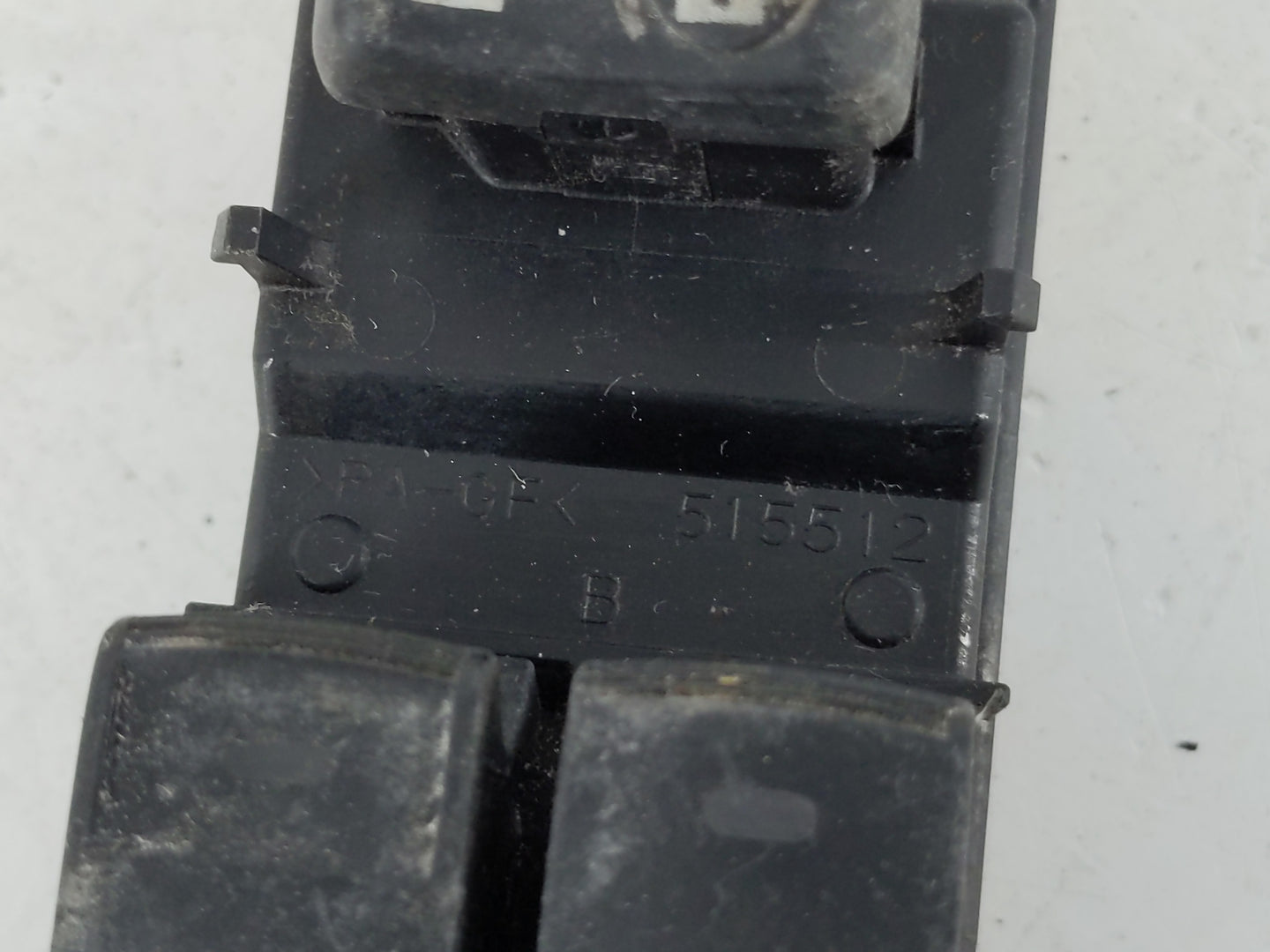 2010-2011 Toyota Camry Master Power Window Switch Replacement Driver Side Left P/N:515512 Fits OEM Used Auto Parts - Oemused
