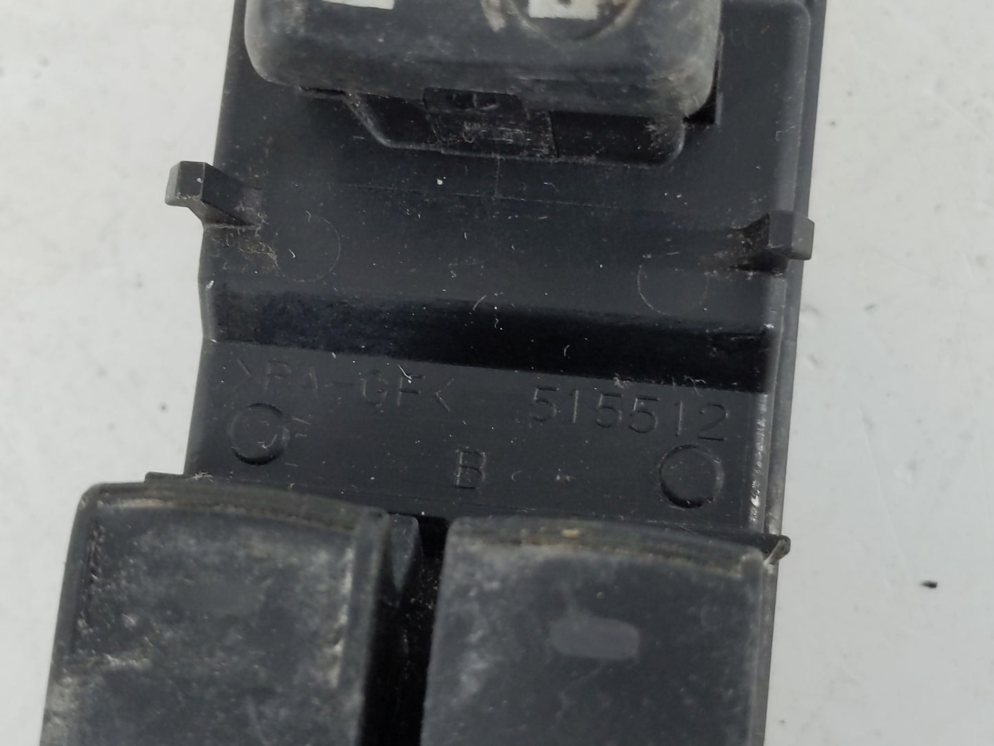 2010-2011 Toyota Camry Master Power Window Switch Replacement Driver Side Left P/N:515512 Fits OEM Used Auto Parts - Oemused