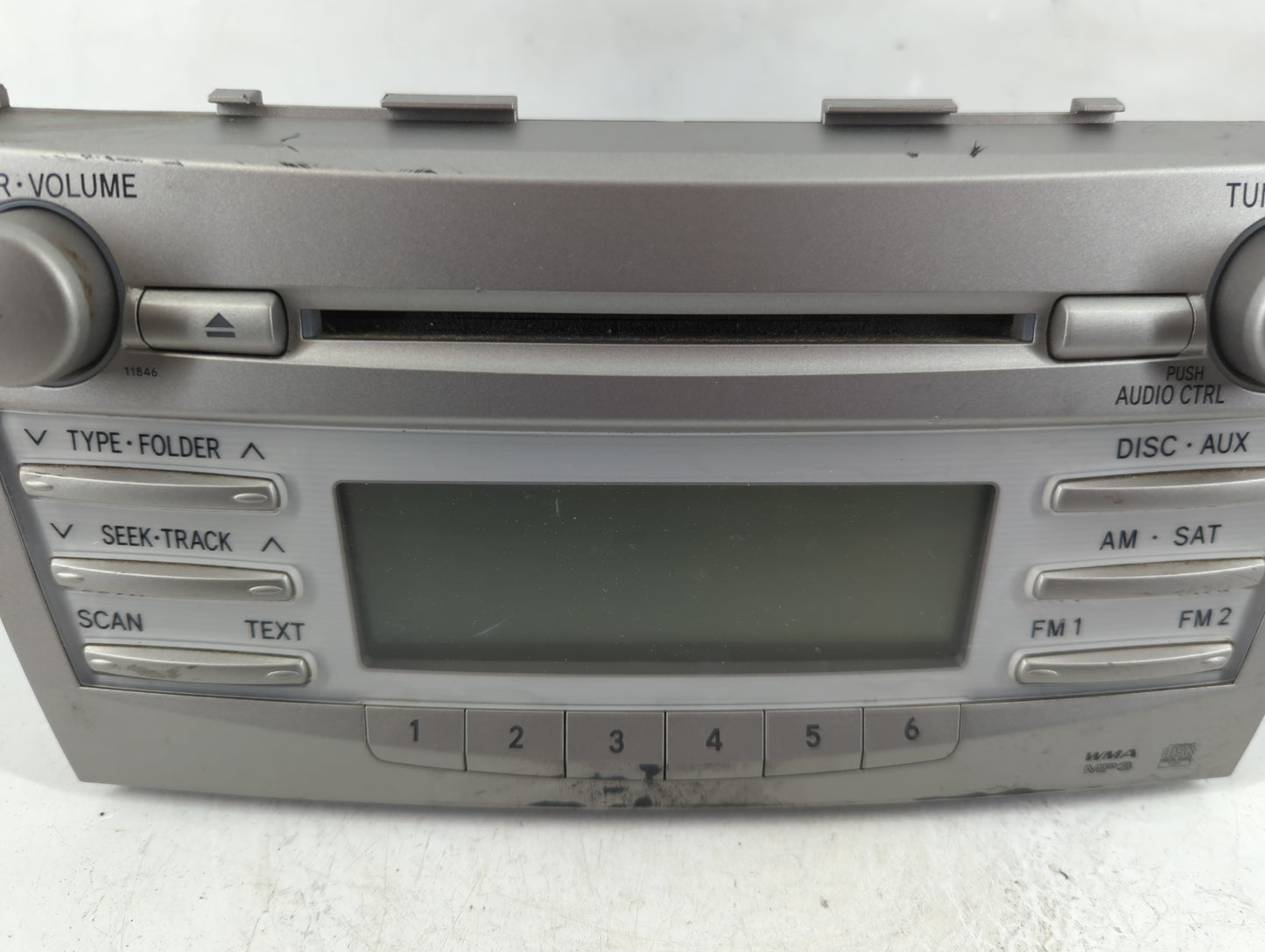 2010-2011 Toyota Camry Radio AM FM Cd Player Receiver Replacement P/N:86120-06480 Fits Fits 2010 2011 OEM Used Auto Parts - 