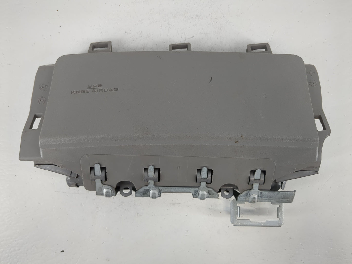 2010-2011 Toyota Camry Air Bag Passenger Right Dashboard OEM P/N:226027209M38 Fits Fits 2010 2011 OEM Used Auto Parts - Oemu