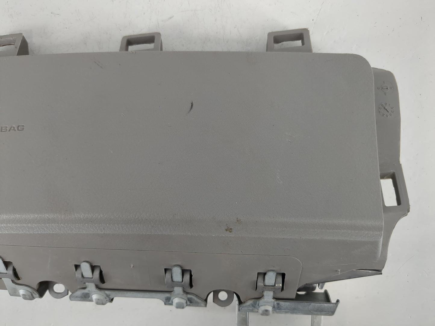 2010-2011 Toyota Camry Air Bag Passenger Right Dashboard OEM P/N:226027209M38 Fits Fits 2010 2011 OEM Used Auto Parts - Oemu