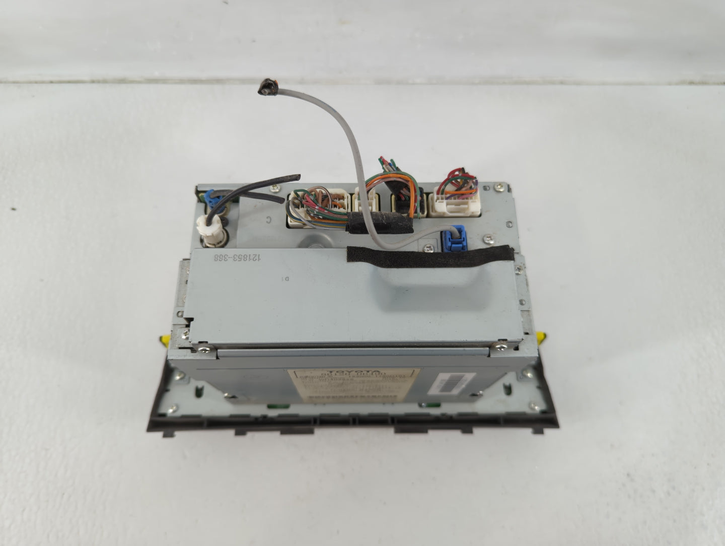 2010 Toyota Camry Radio AM FM Cd Player Receiver Replacement P/N:86120-06490 30745812, 8696126 Fits OEM Used Auto Parts - Oe
