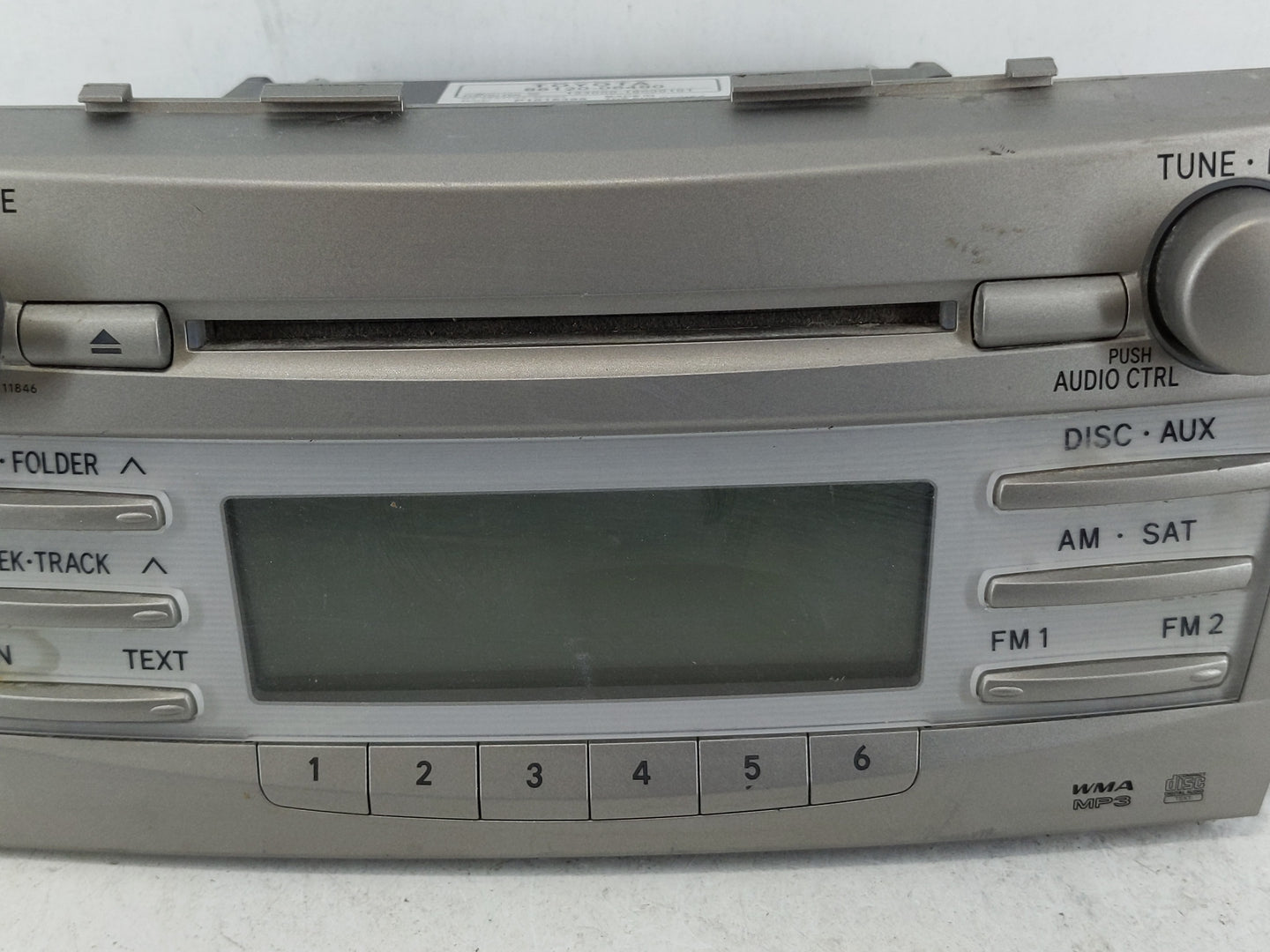 2010-2011 Toyota Camry Radio AM FM Cd Player Receiver Replacement P/N:86120-06480 Fits Fits 2010 2011 OEM Used Auto Parts - 