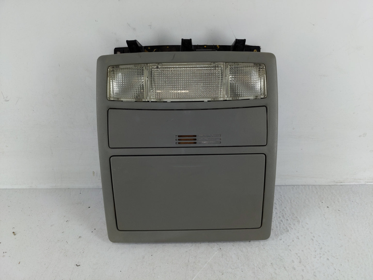 2010 Toyota Camry Overhead Roof Console - Oemusedautoparts1.com