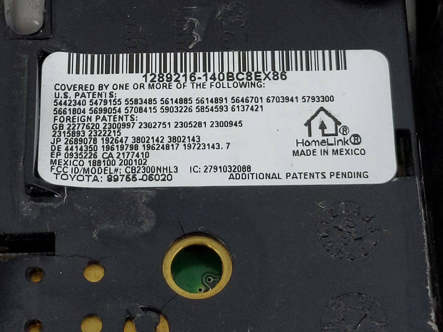 2010 Toyota Camry Overhead Roof Console - Oemusedautoparts1.com