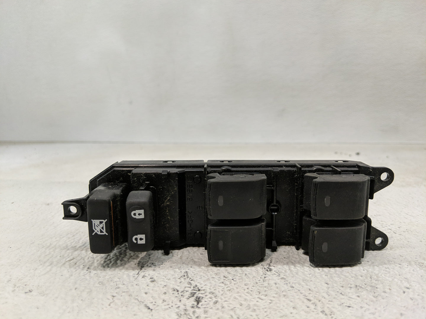2010-2011 Toyota Camry Master Power Window Switch Replacement Driver Side Left P/N:515512 Fits OEM Used Auto Parts - Oemused