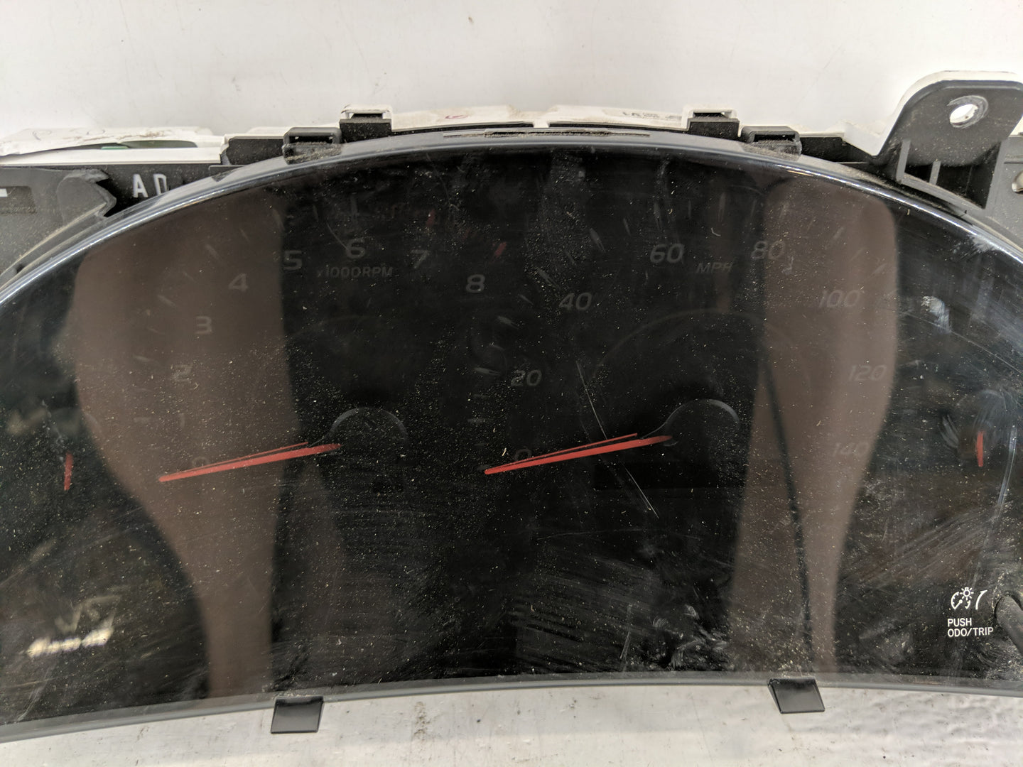 2010-2011 Toyota Camry Instrument Cluster Speedometer Gauges P/N:83800-06V10 Fits Fits 2010 2011 OEM Used Auto Parts - Oemus