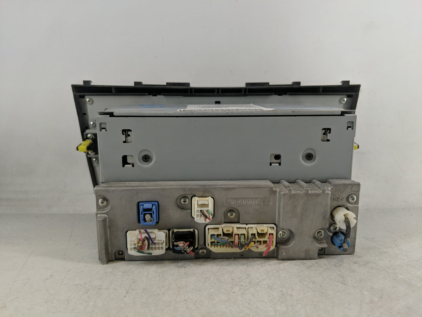 2010-2011 Toyota Camry Radio AM FM Cd Player Receiver Replacement P/N:86120-06700 Fits Fits 2010 2011 OEM Used Auto Parts - 