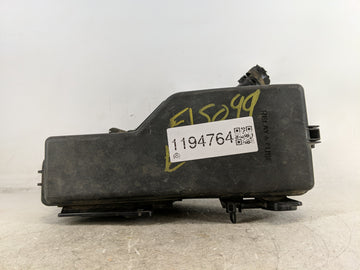2010-2011 Toyota Camry Fusebox Fuse Box Panel Relay Module P/N:82720-06111 P68498588AC Fits Fits 2010 2011 OEM Used Auto Par