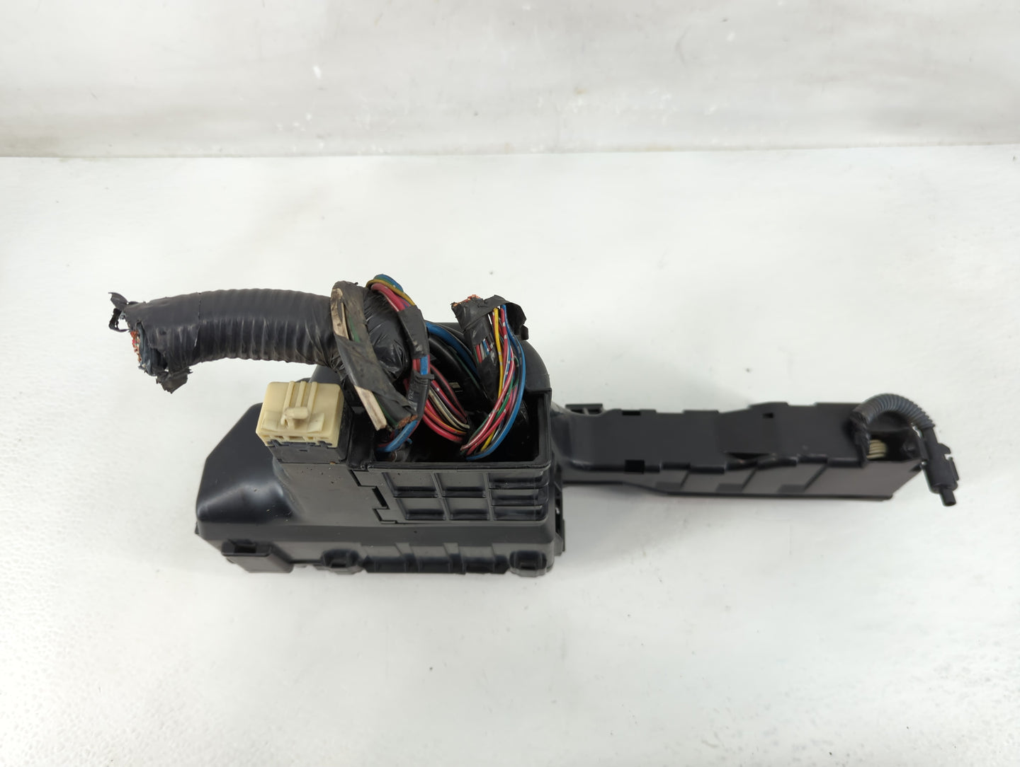2007-2011 Toyota Camry Fusebox Fuse Box Panel Relay Module Fits Fits 2007 2008 2009 2010 2011 OEM Used Auto Parts - Oemuseda