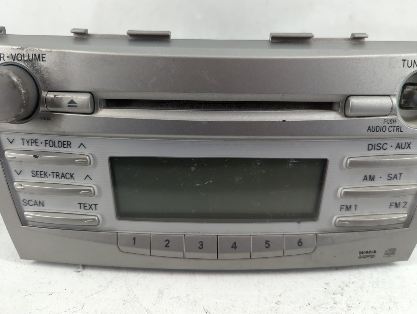 2010-2011 Toyota Camry Radio AM FM Cd Player Receiver Replacement P/N:86120-06480 Fits Fits 2010 2011 OEM Used Auto Parts - 