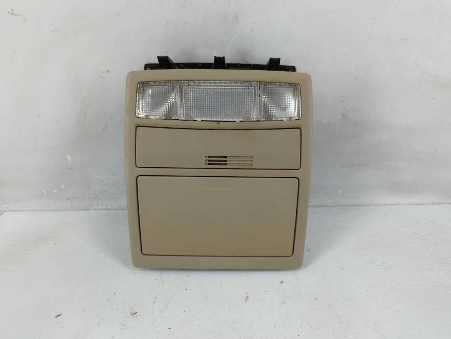 2010 Toyota Camry Overhead Roof Console - Oemusedautoparts1.com