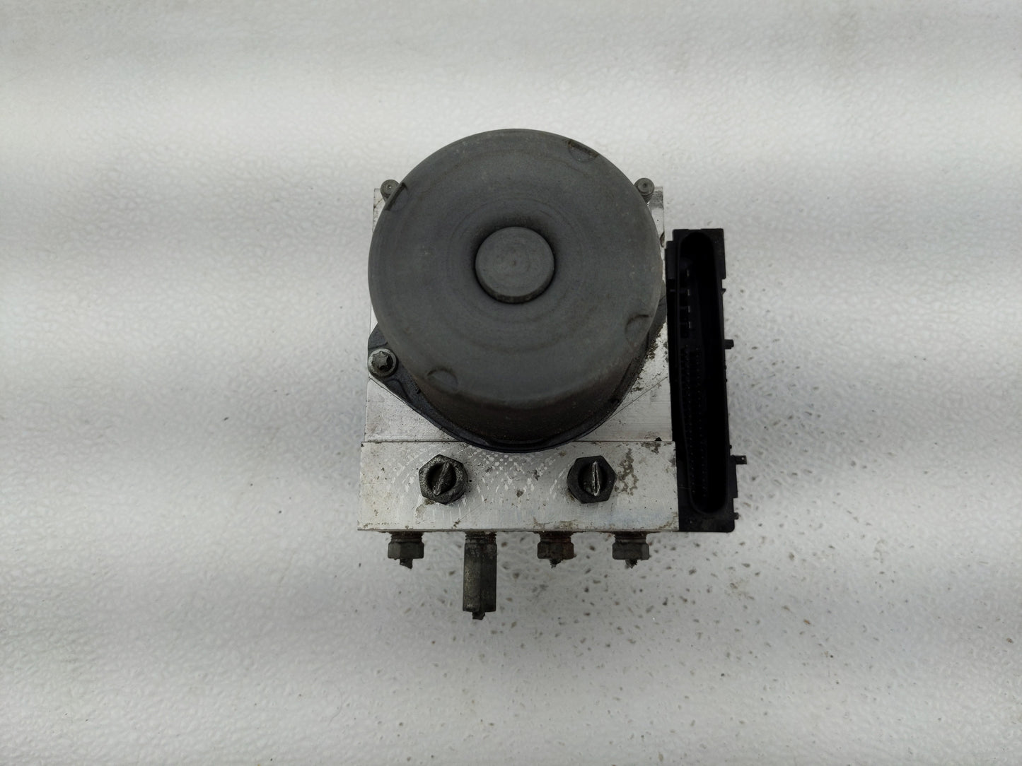 2010-2011 Toyota Camry ABS Pump Control Module Replacement P/N:44540-06050 Fits Fits 2010 2011 OEM Used Auto Parts - Oemused