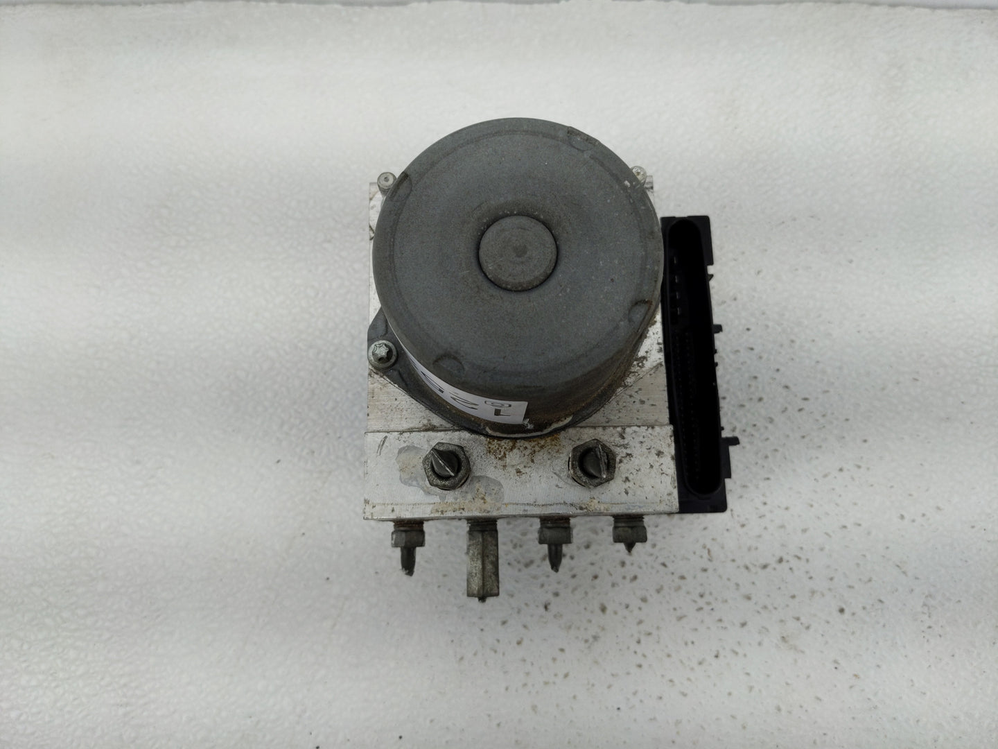 2010-2011 Toyota Camry ABS Pump Control Module Replacement P/N:44540-06050 Fits Fits 2010 2011 OEM Used Auto Parts - Oemused