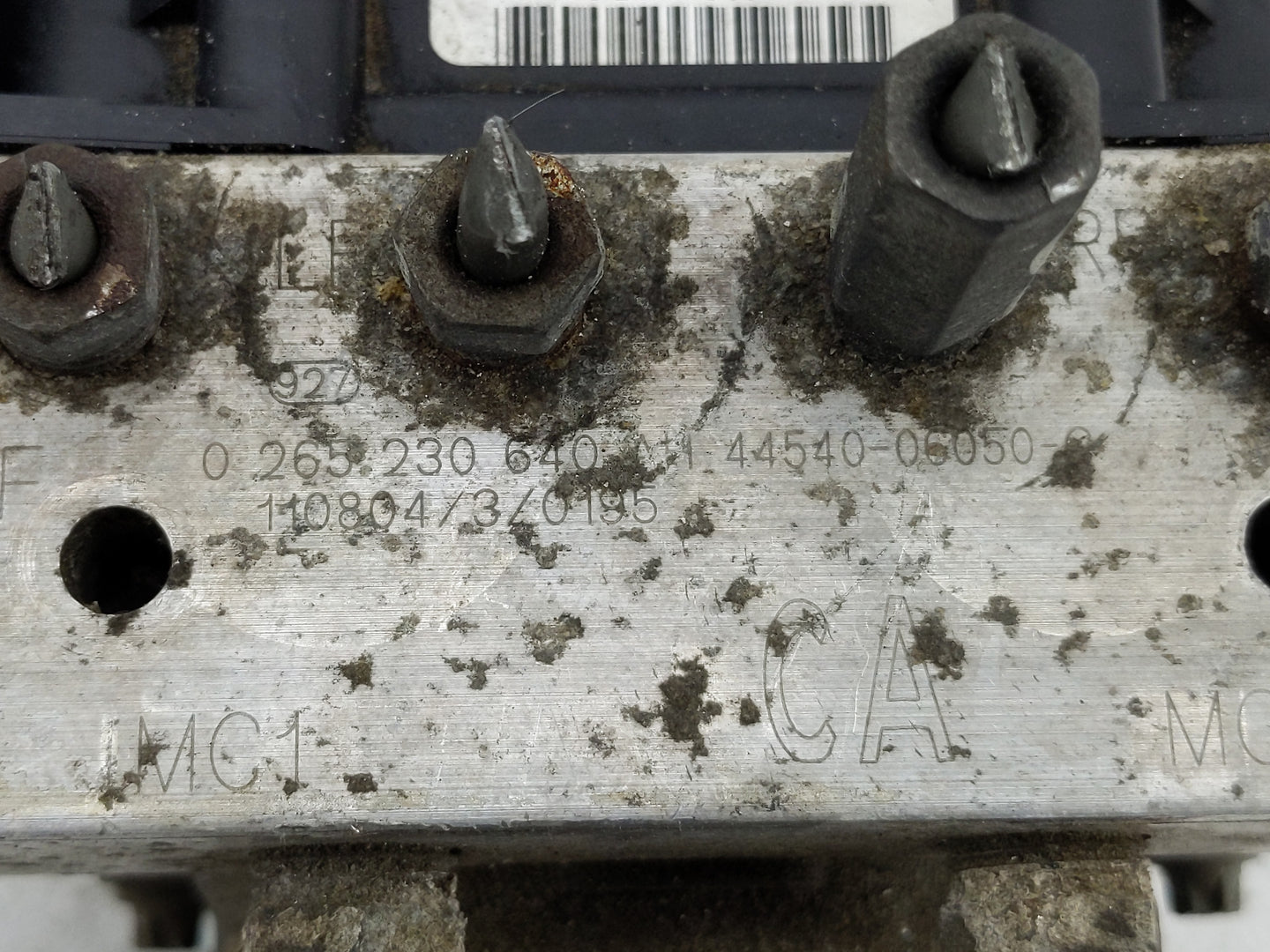 2010-2011 Toyota Camry ABS Pump Control Module Replacement P/N:44540-06050 Fits Fits 2010 2011 OEM Used Auto Parts - Oemused