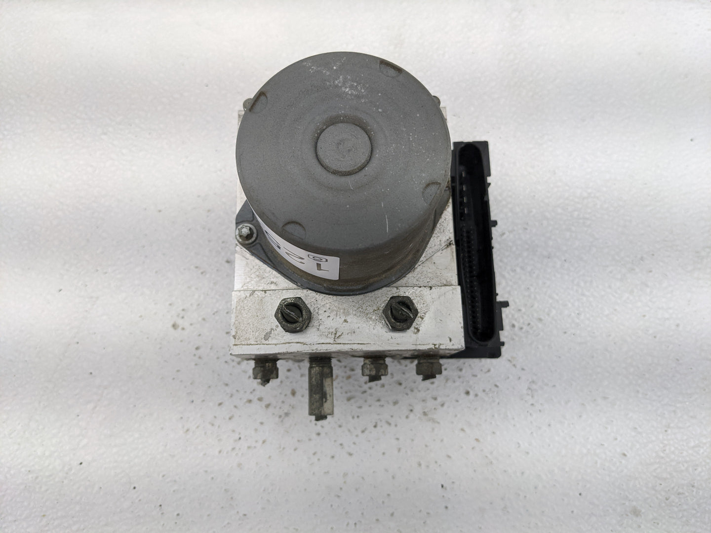 2010-2011 Toyota Camry ABS Pump Control Module Replacement P/N:44540-06050 Fits Fits 2010 2011 OEM Used Auto Parts - Oemused