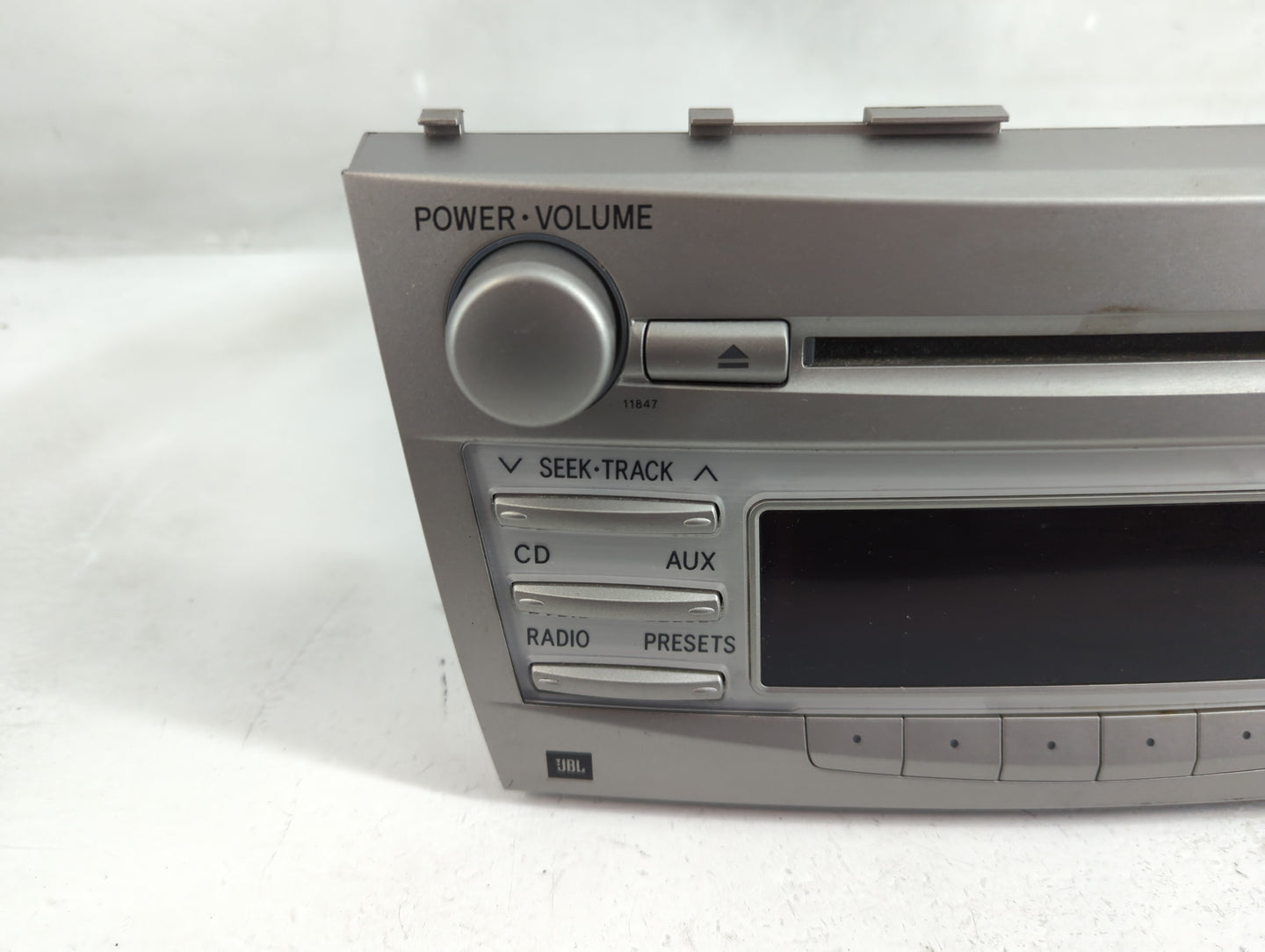 2010-2011 Toyota Camry Radio AM FM Cd Player Receiver Replacement P/N:86120-06490 86120-06480 Fits Fits 2010 2011 OEM Used A