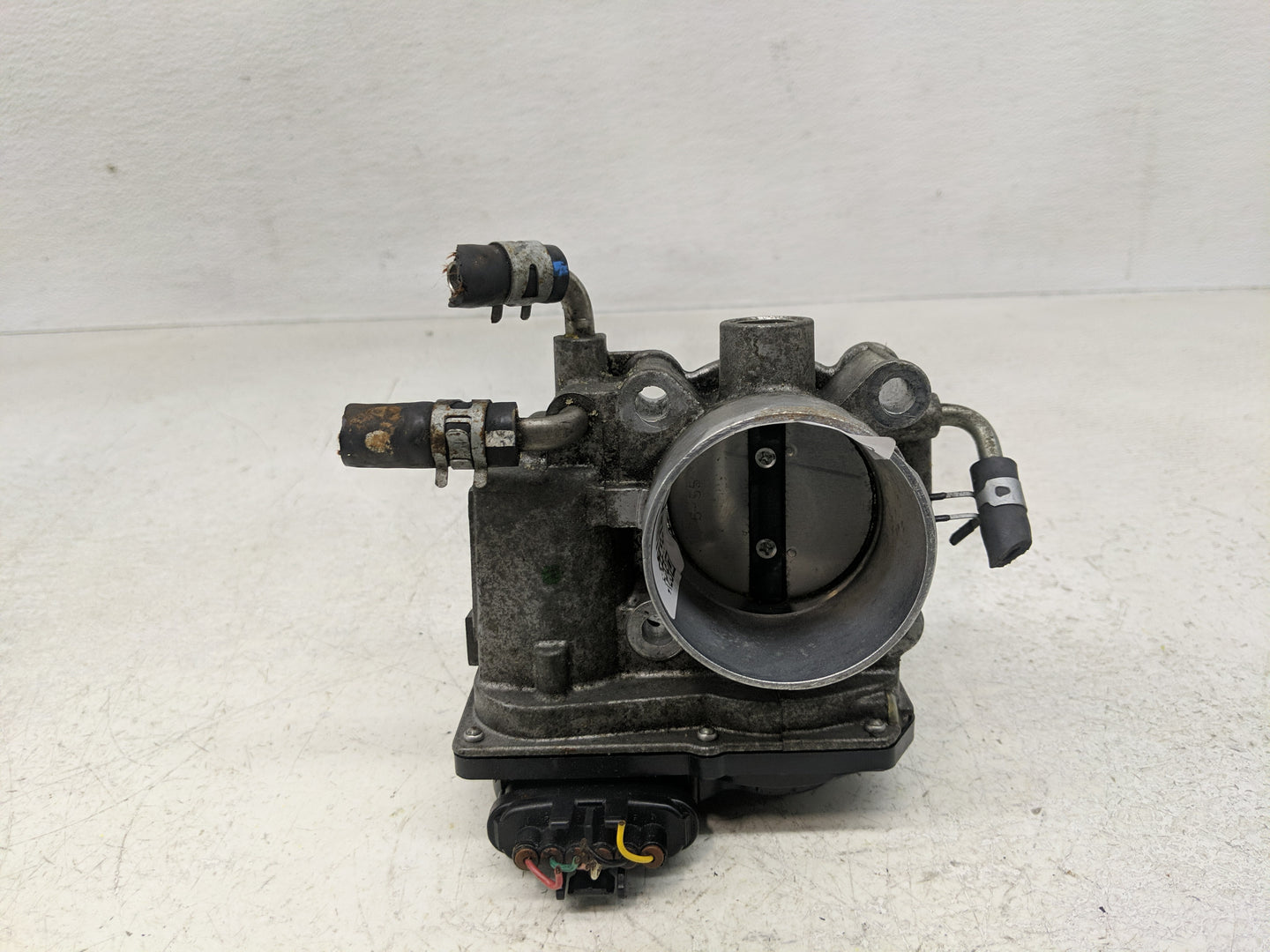 2007-2011 Toyota Camry Throttle Body Fits Fits 2006 2007 2008 2009 2010 2011 2012 2013 2014 2015 OEM Used Auto Parts - Oemus