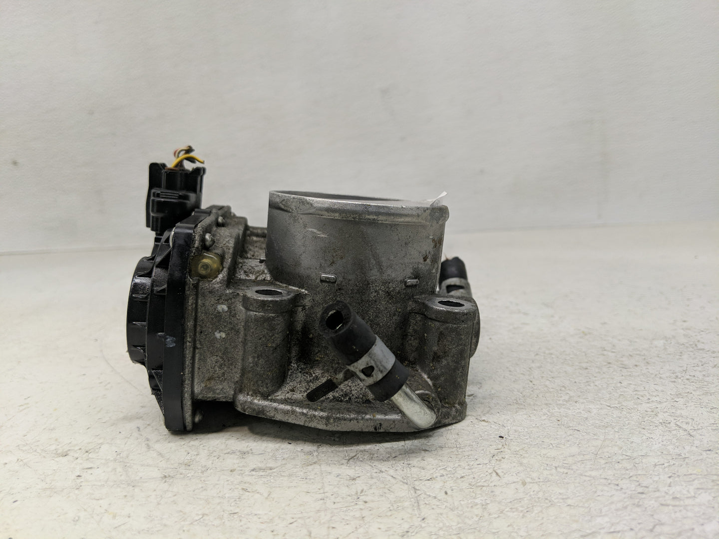 2007-2011 Toyota Camry Throttle Body Fits Fits 2006 2007 2008 2009 2010 2011 2012 2013 2014 2015 OEM Used Auto Parts - Oemus