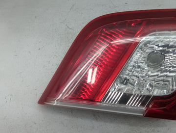 2010-2011 Toyota Camry Tail Light Assembly Passenger Right OEM Fits Fits 2010 2011 OEM Used Auto Parts