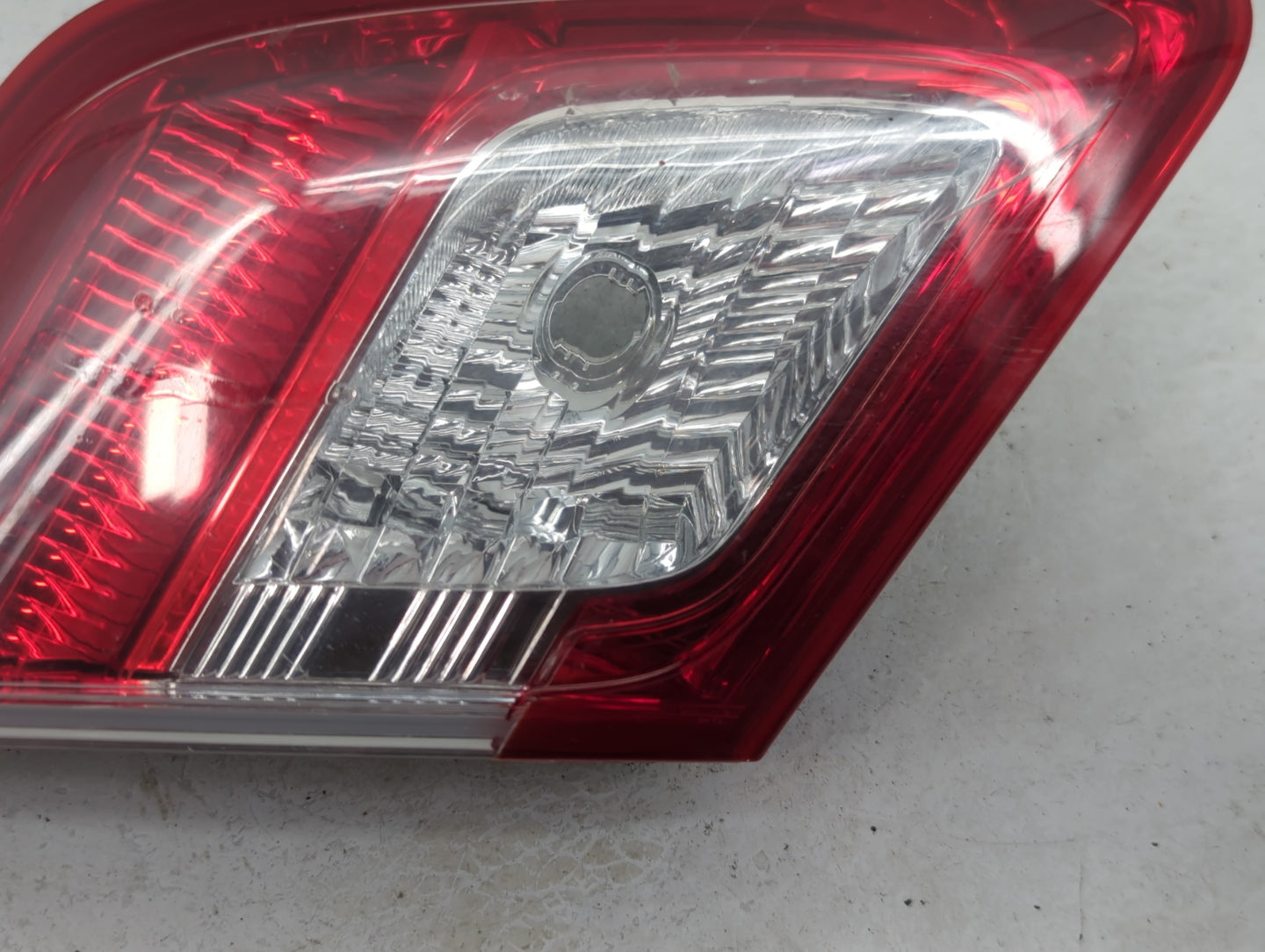 2010-2011 Toyota Camry Tail Light Assembly Passenger Right OEM Fits Fits 2010 2011 OEM Used Auto Parts - Oemusedautoparts1.c