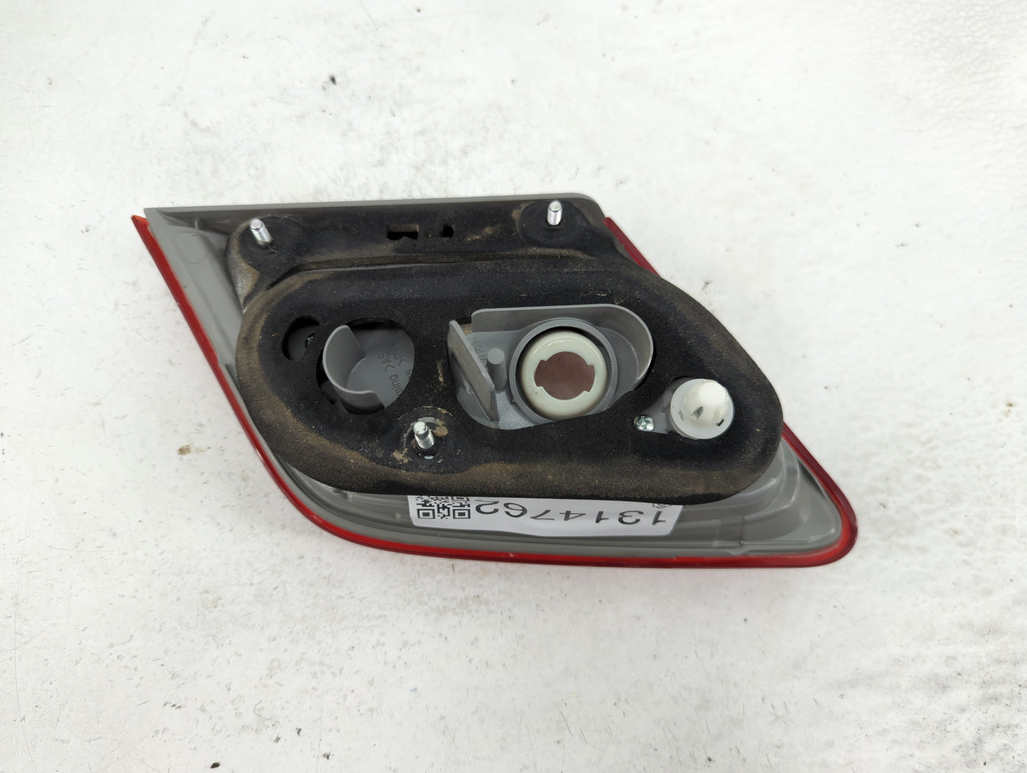 2010-2011 Toyota Camry Tail Light Assembly Passenger Right OEM Fits Fits 2010 2011 OEM Used Auto Parts - Oemusedautoparts1.c