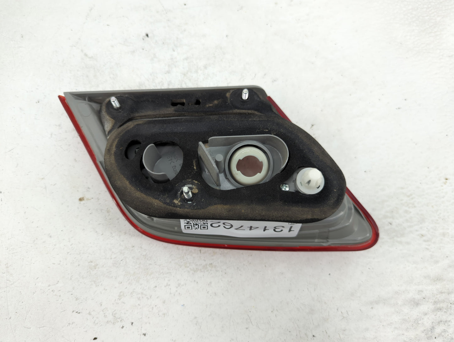 2010-2011 Toyota Camry Tail Light Assembly Passenger Right OEM Fits Fits 2010 2011 OEM Used Auto Parts - Oemusedautoparts1.c