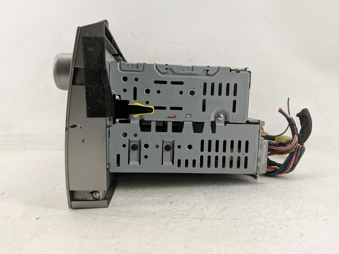 2010-2011 Toyota Camry Radio AM FM Cd Player Receiver Replacement P/N:86120-06700 Fits Fits 2010 2011 OEM Used Auto Parts - 