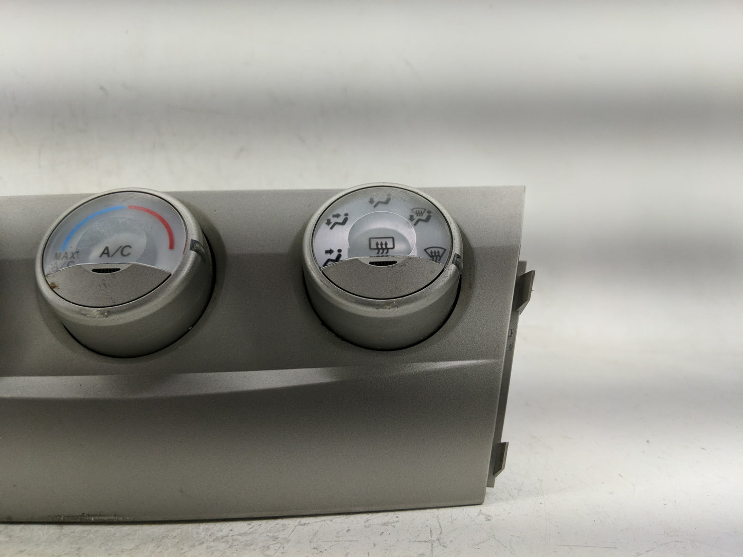 2010-2011 Toyota Camry Climate Control Module Temperature AC/Heater Replacement P/N:55900-06280-B Fits Fits 2010 2011 OEM Us