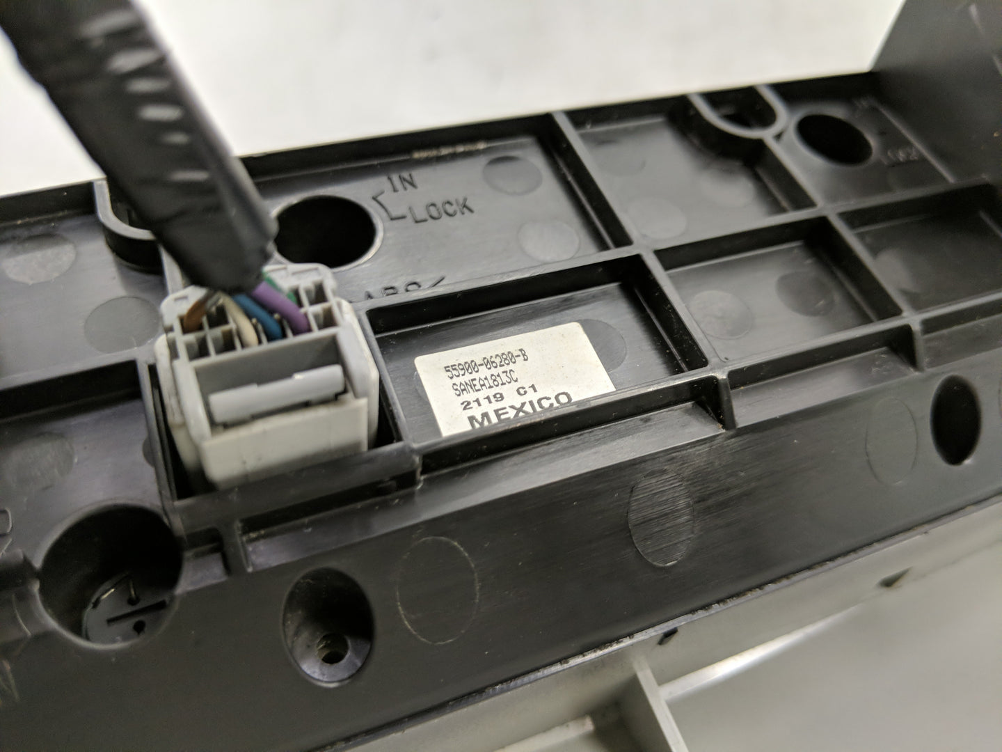 2010-2011 Toyota Camry Climate Control Module Temperature AC/Heater Replacement P/N:55900-06280-B Fits Fits 2010 2011 OEM Us