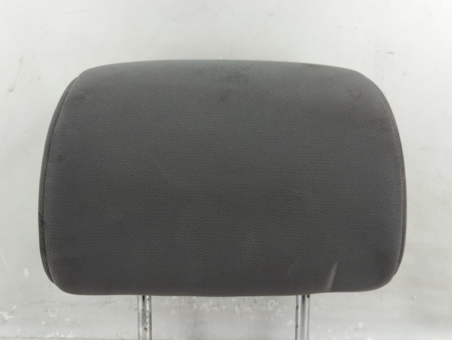 2010 Toyota Camry Headrest Head Rest Rear Center Seat Fits OEM Used Auto Parts - Oemusedautoparts1.com
