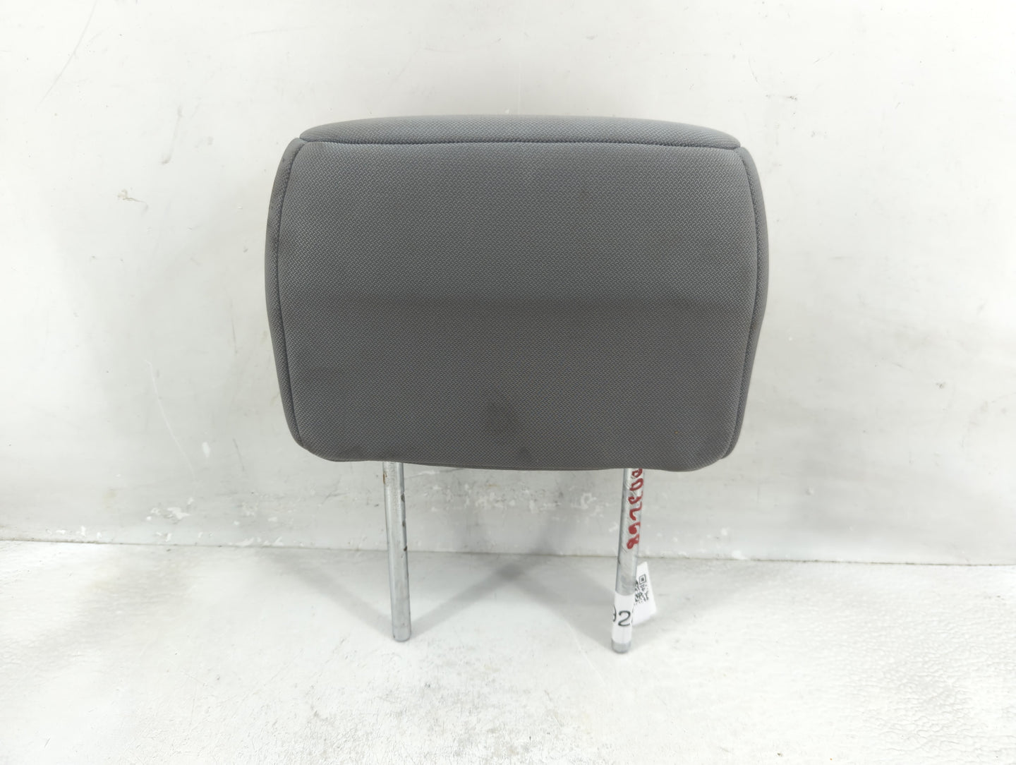 2010 Toyota Camry Headrest Head Rest Rear Center Seat Fits OEM Used Auto Parts - Oemusedautoparts1.com