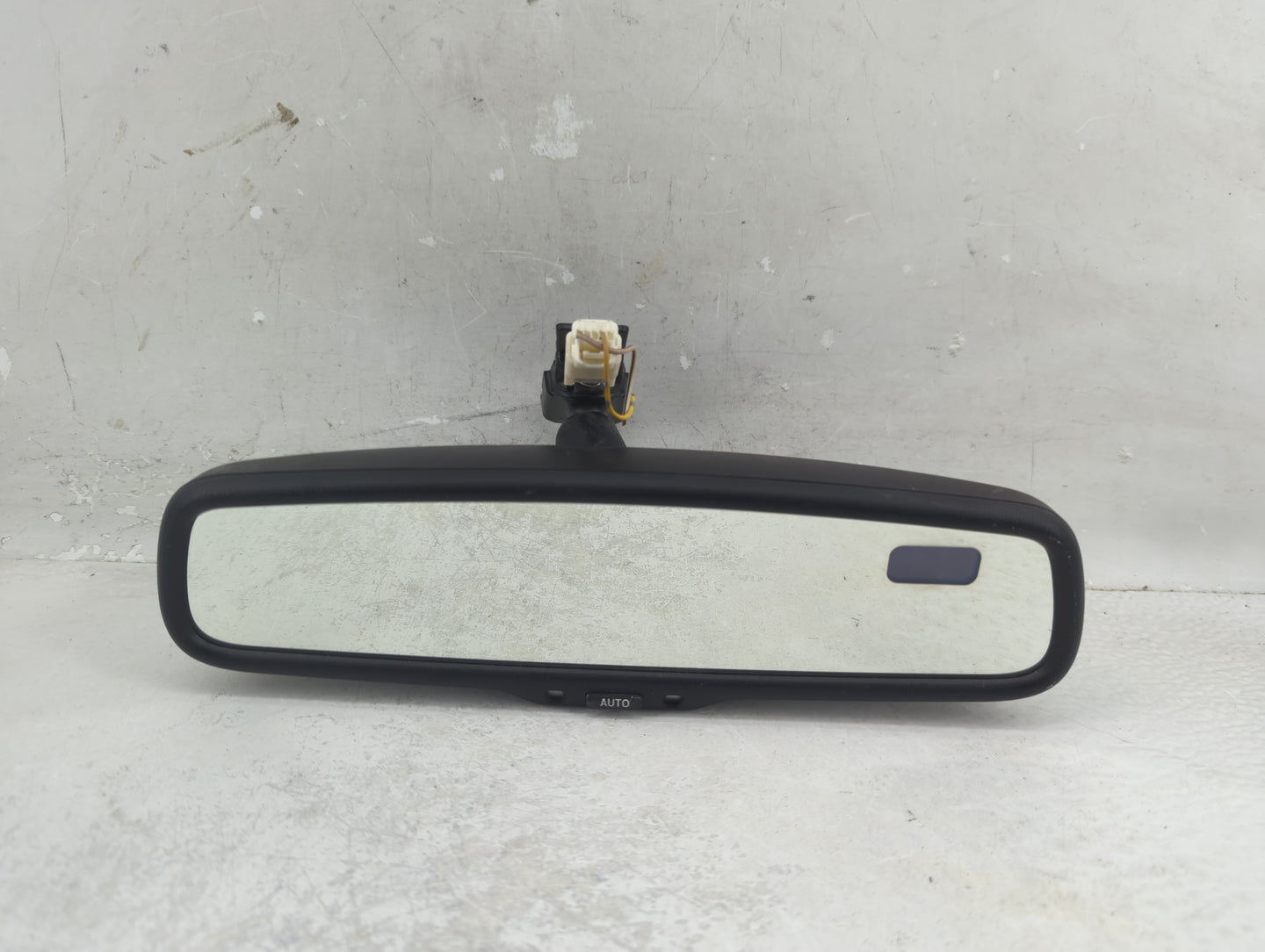 2007-2012 Toyota Camry Interior Rear View Mirror Replacement OEM P/N:8781006051 Fits OEM Used Auto Parts - Oemusedautoparts1