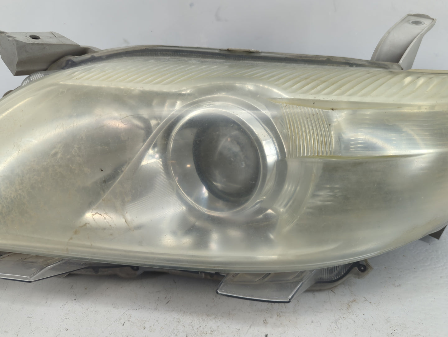 2010-2011 Toyota Camry Driver Left Oem Head Light Headlight Lamp - Oemusedautoparts1.com
