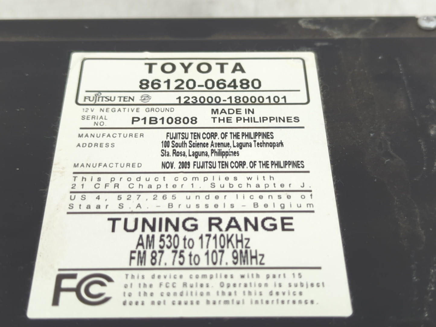 2010-2011 Toyota Camry Radio AM FM Cd Player Receiver Replacement P/N:86120-06480 Fits Fits 2010 2011 OEM Used Auto Parts - 