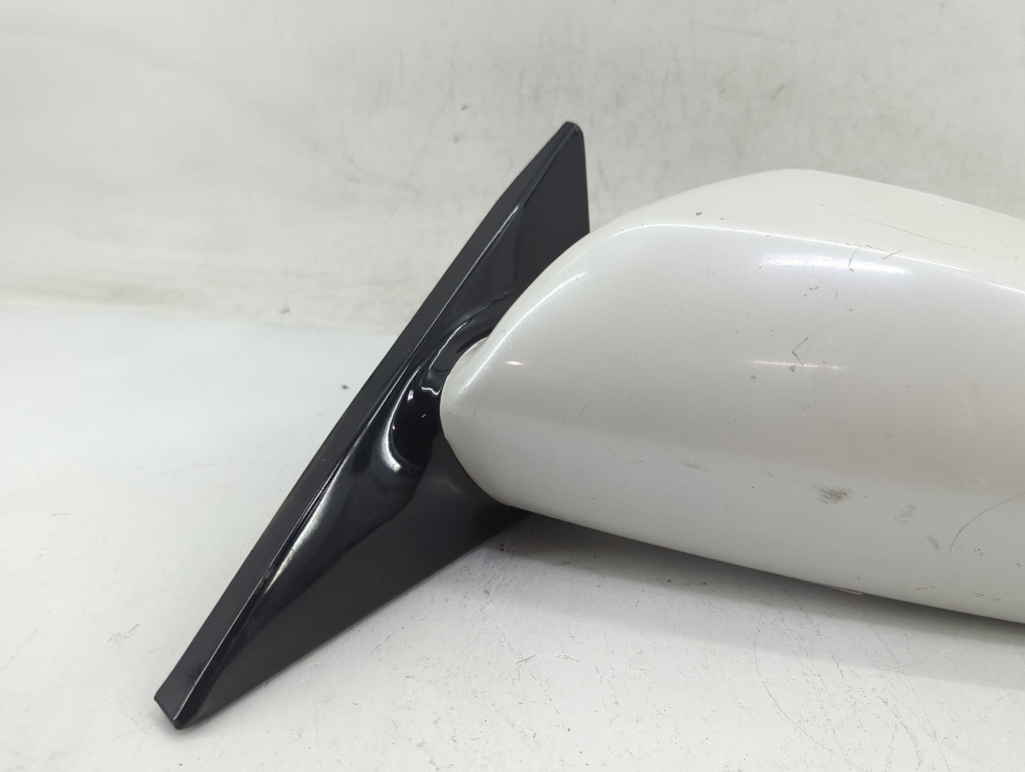 2007-2011 Toyota Camry Driver Side View Mirror - Left Door Mirror OEM Used - Oemusedautoparts1.com