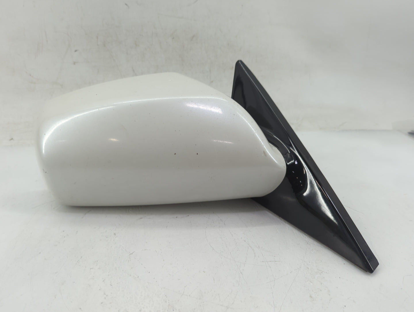 2007-2011 Toyota Camry Passenger Side View Mirror - Right Door Mirror OEM Used - Oemusedautoparts1.com