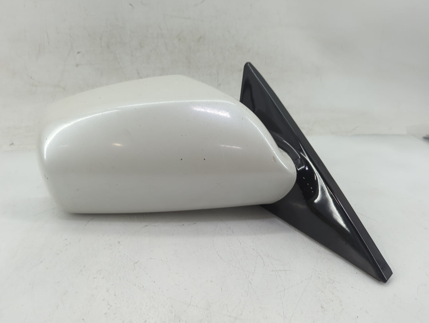 2007-2011 Toyota Camry Passenger Side View Mirror - Right Door Mirror OEM Used - Oemusedautoparts1.com