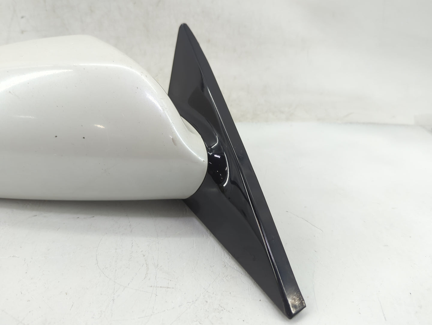 2007-2011 Toyota Camry Passenger Side View Mirror - Right Door Mirror OEM Used - Oemusedautoparts1.com